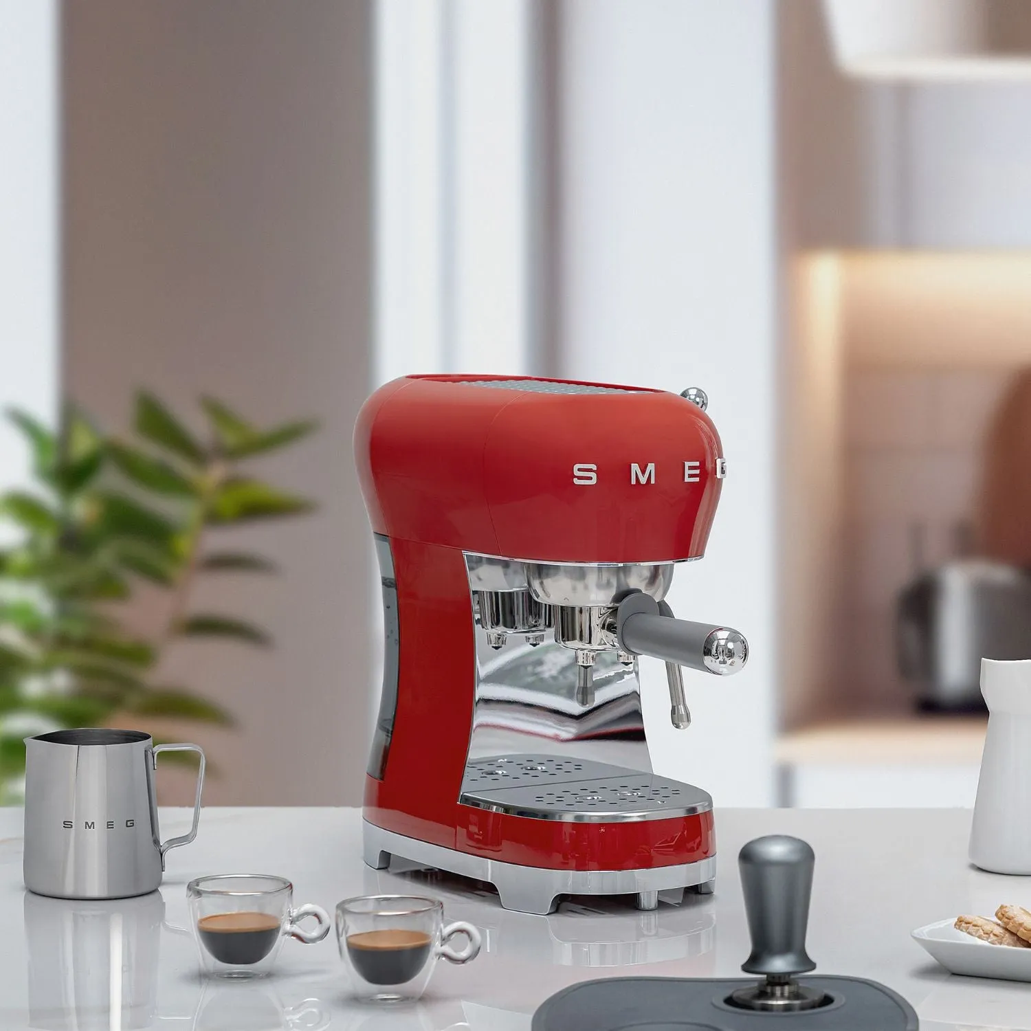 Smeg Manual Espresso Coffee Machine #ECF02RDUS - Red